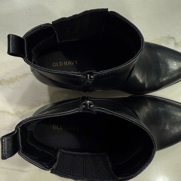 Old Navy Ankle Boots Size 8 Black Faux Leather - Picture 6 of 15